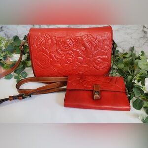 Red tooled Leather Patricia Nash Navano Flap Crossbody with matching wallet!